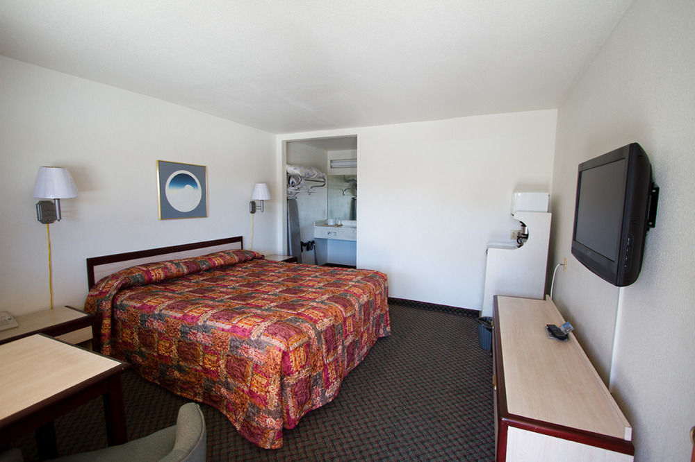 Trails Motel Lone Pine Extérieur photo