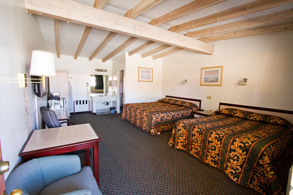 Trails Motel Lone Pine Extérieur photo