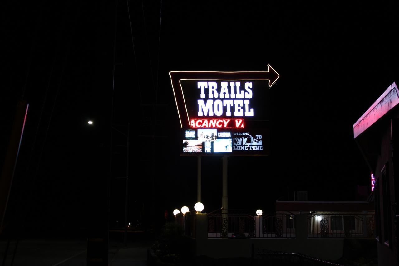 Trails Motel Lone Pine Extérieur photo