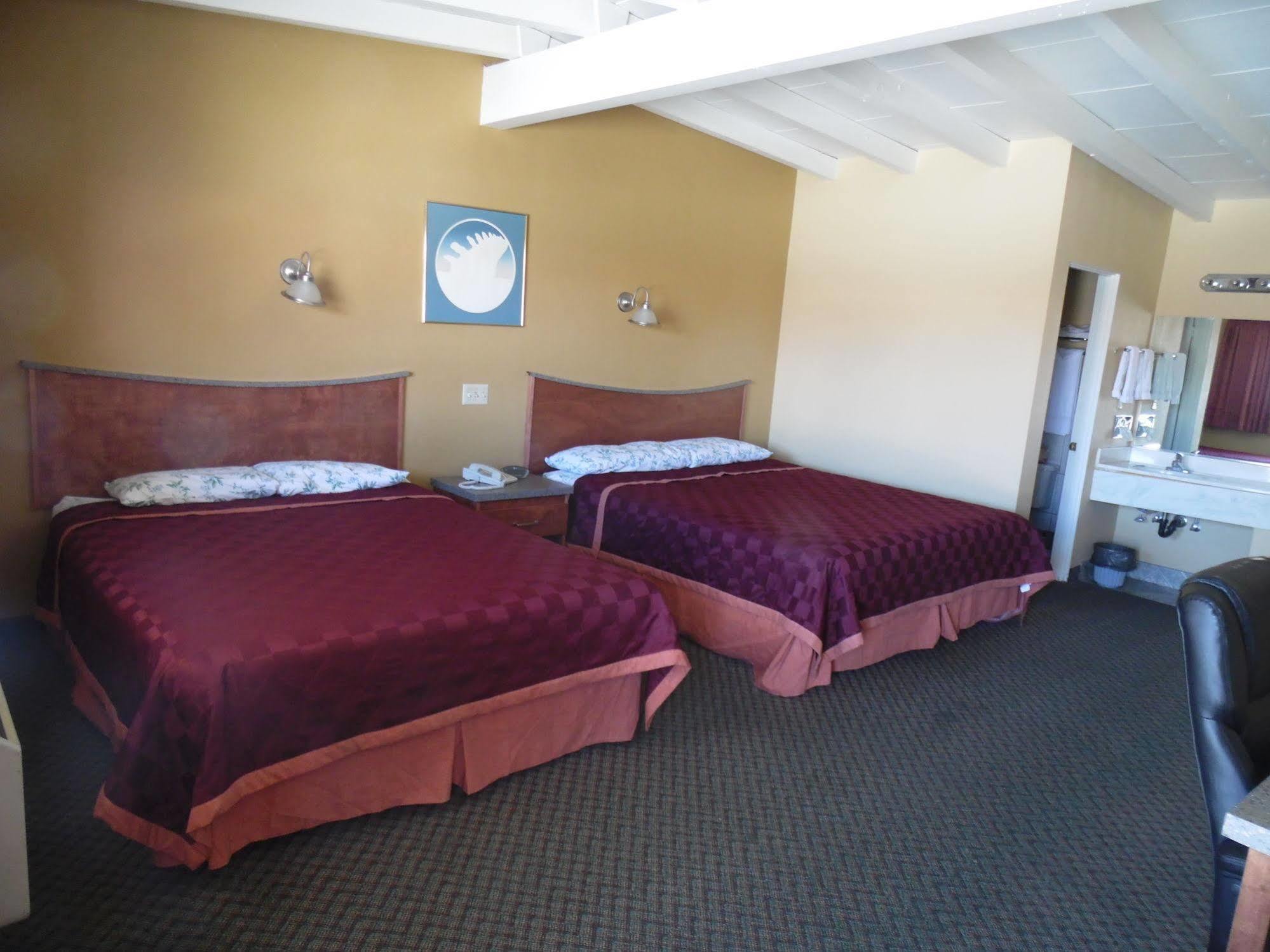 Trails Motel Lone Pine Extérieur photo